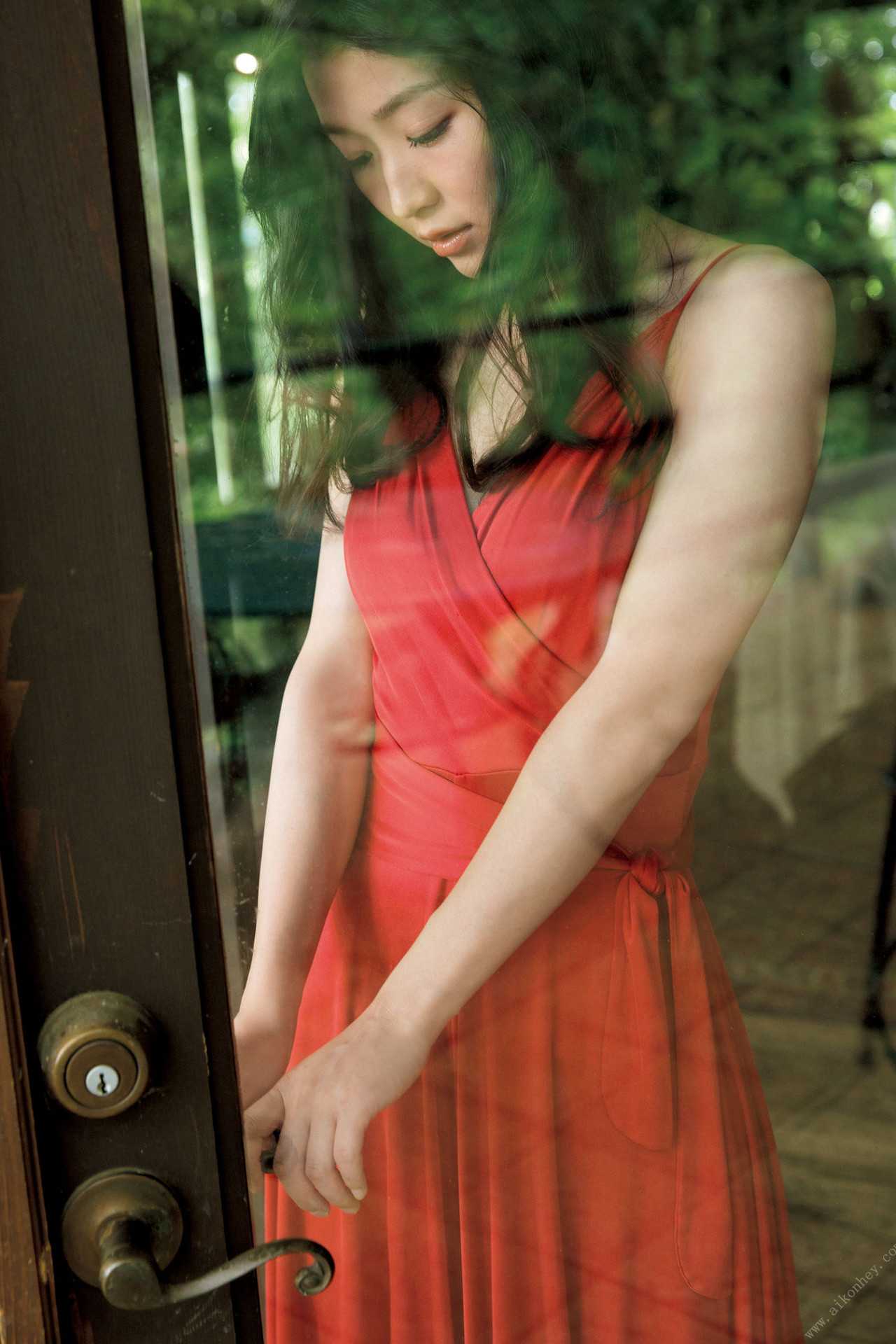 42711