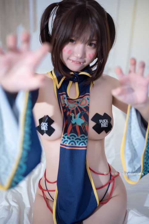 Cosplay 柒柒要乖哦 小僵尸