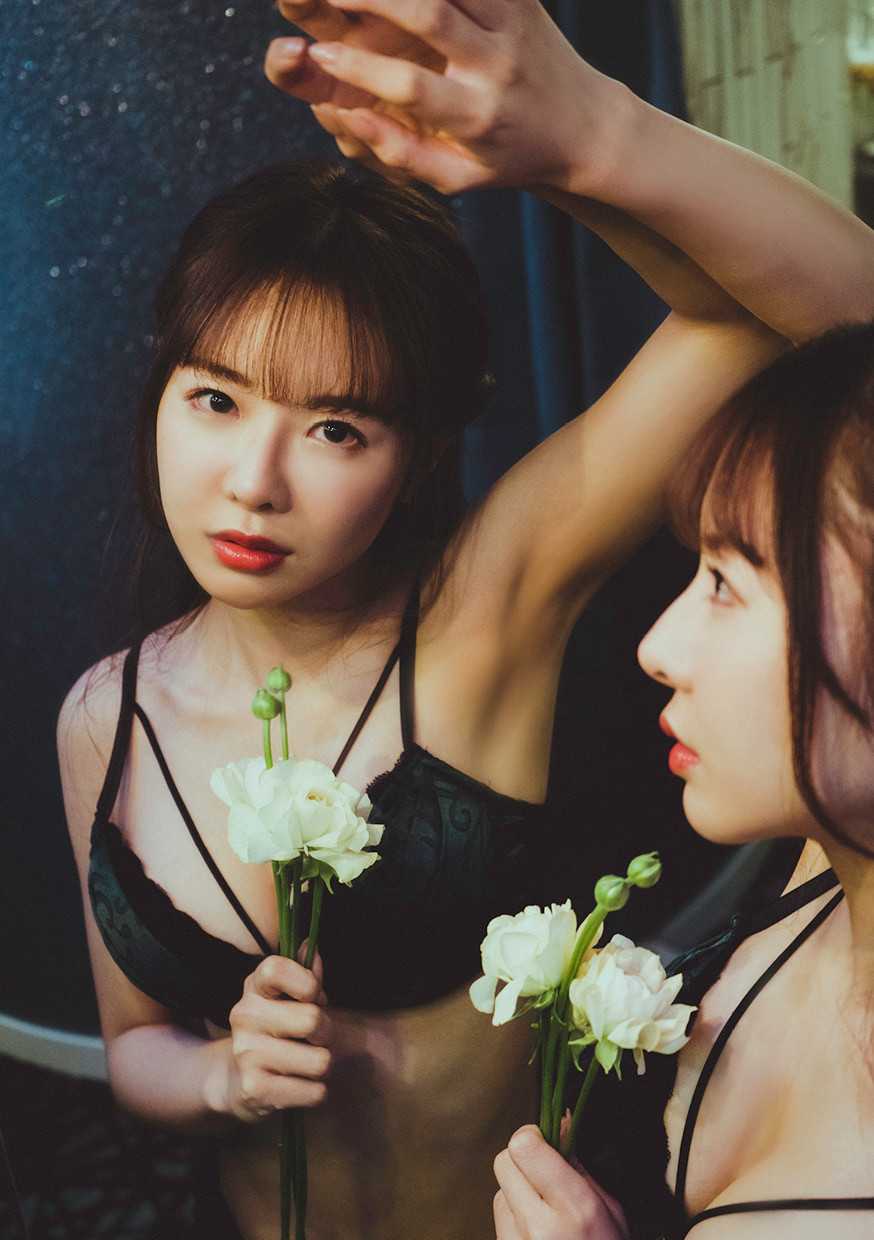 67099
