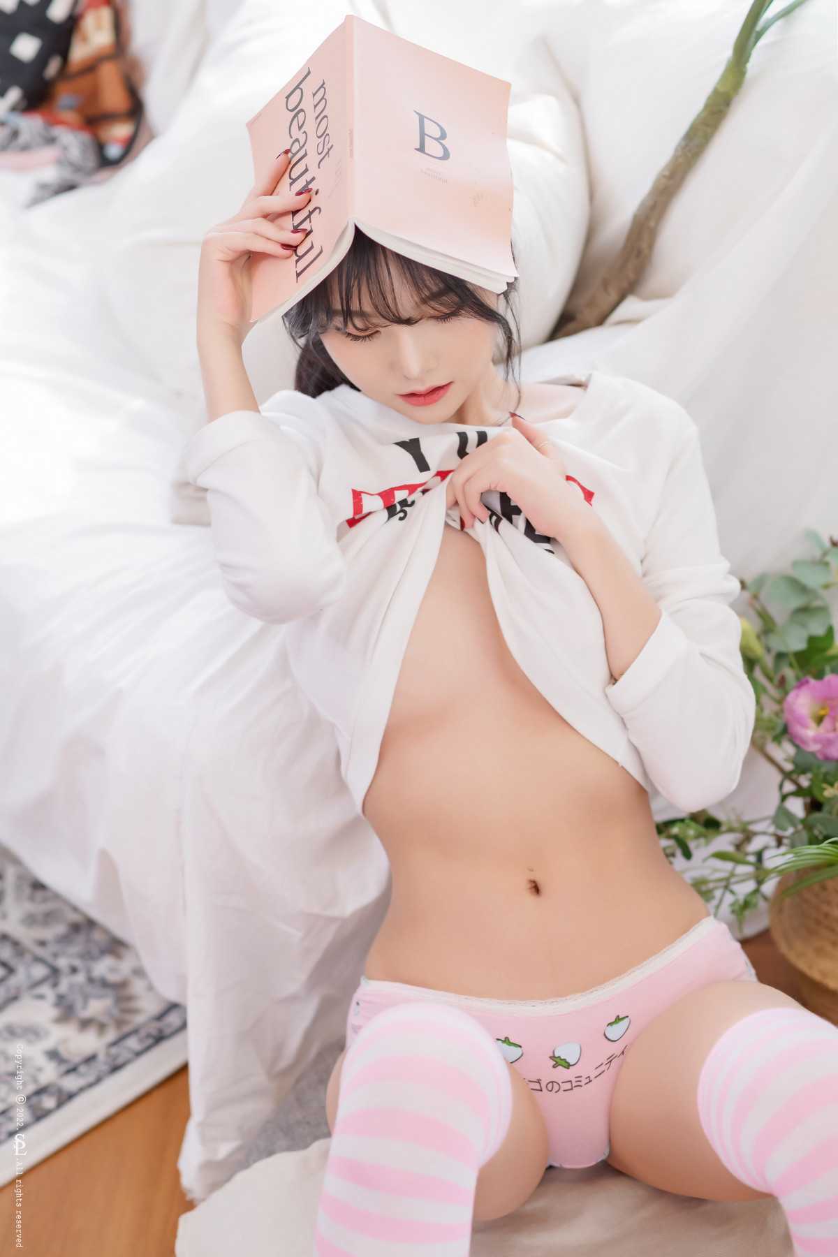 49355