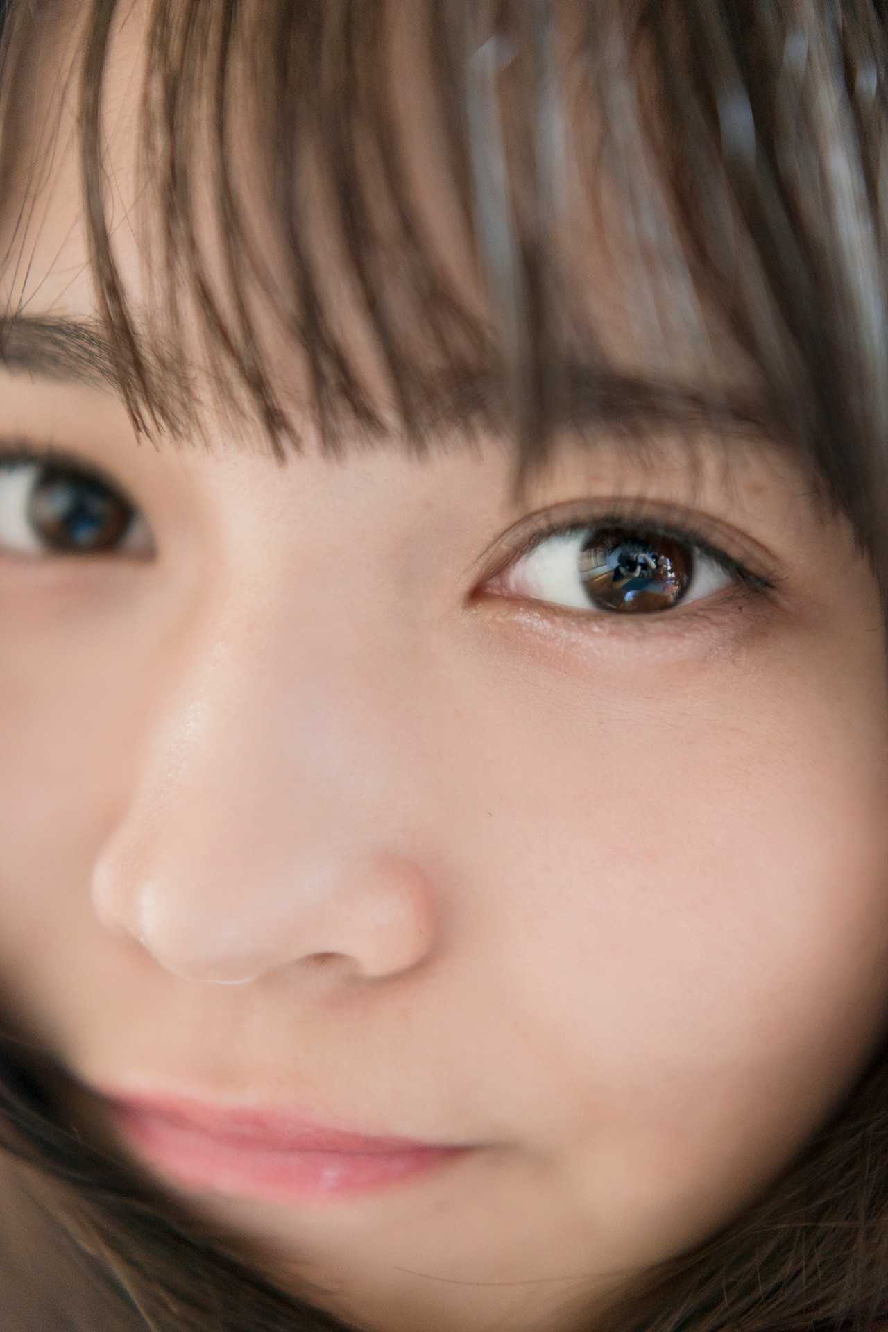 47063