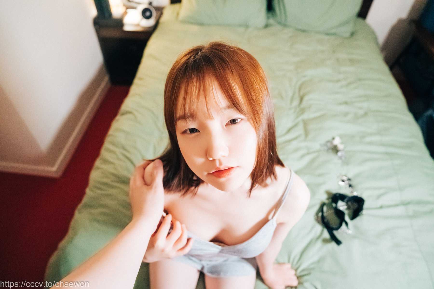 46981