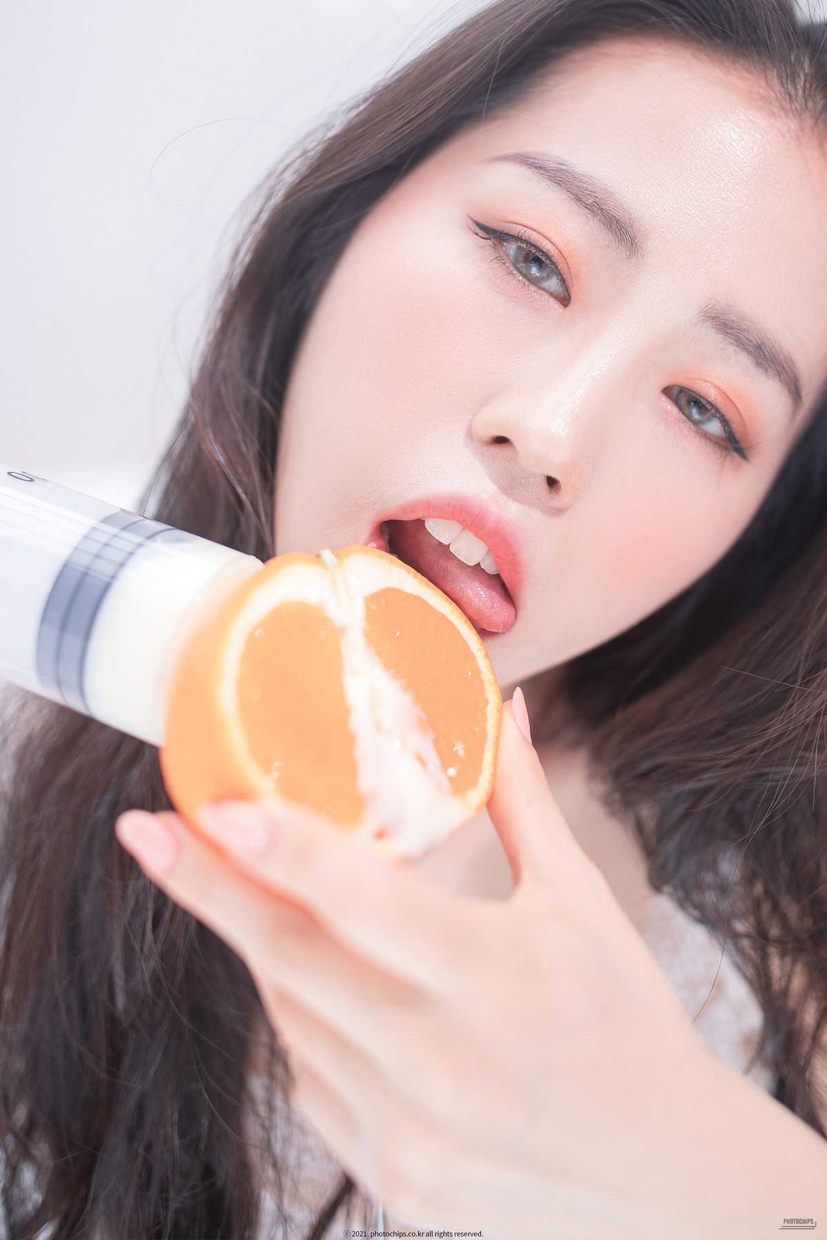 47215