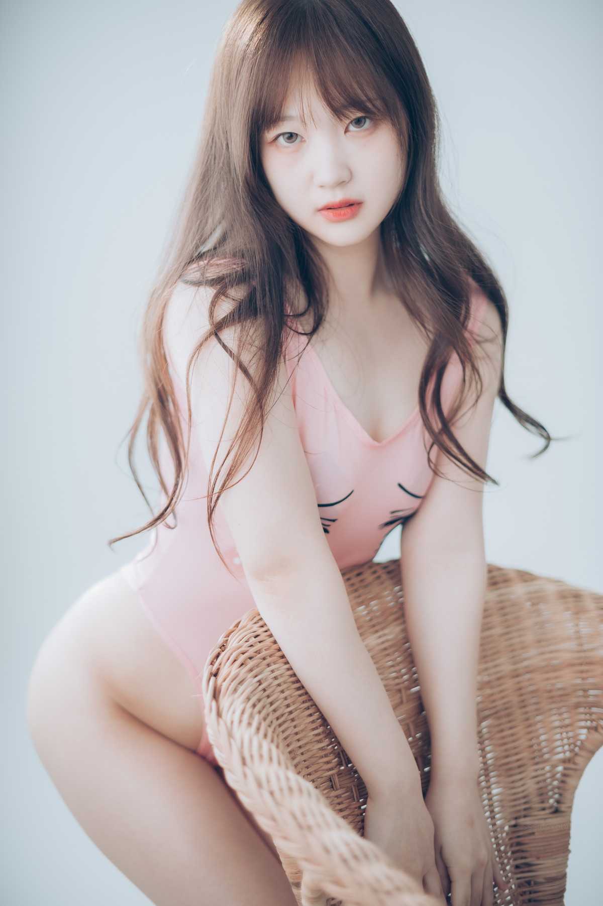 57070