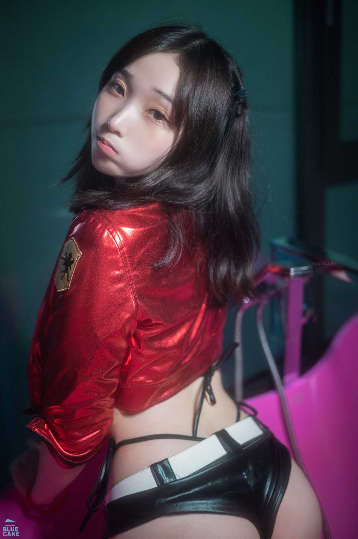 53968