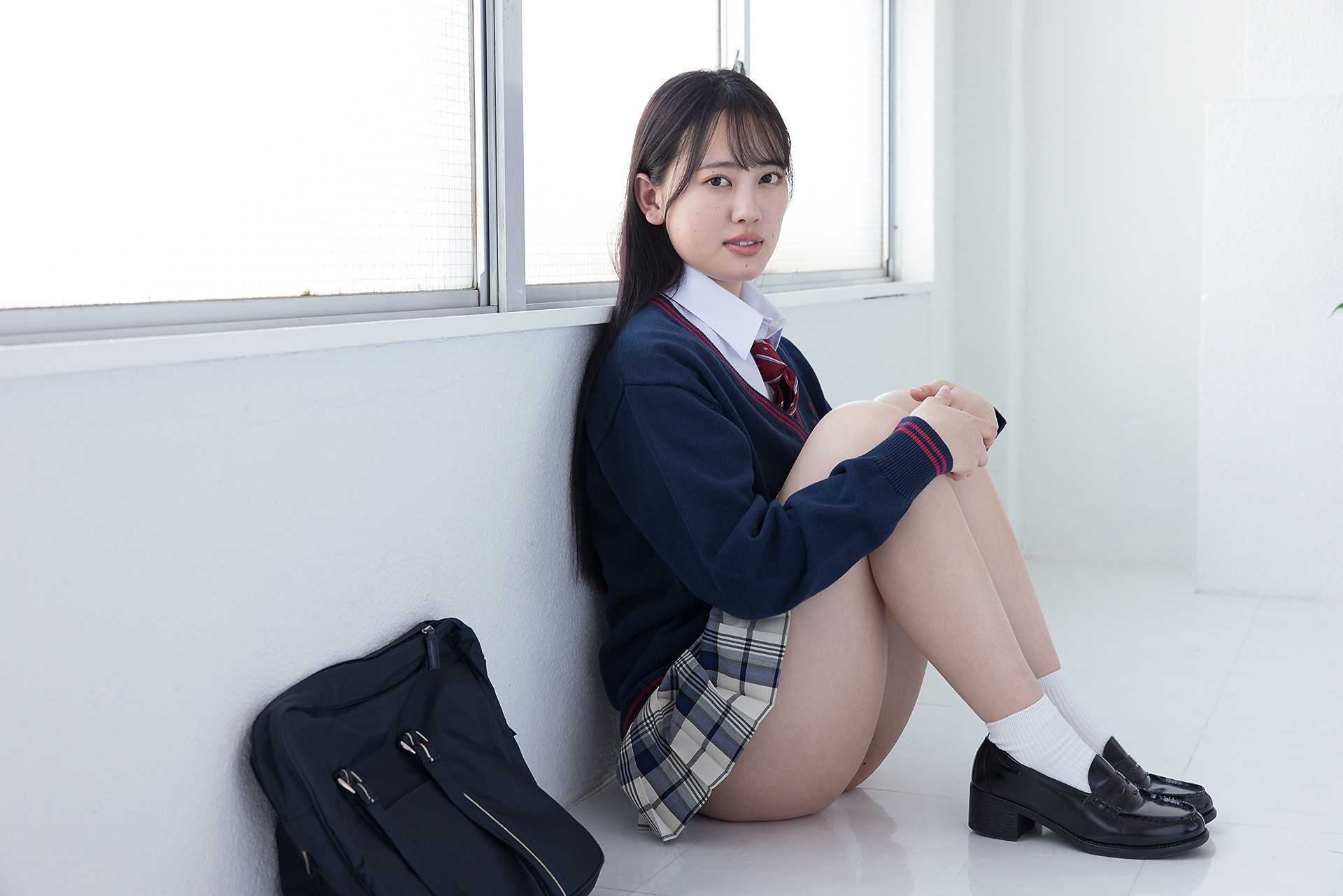 40773