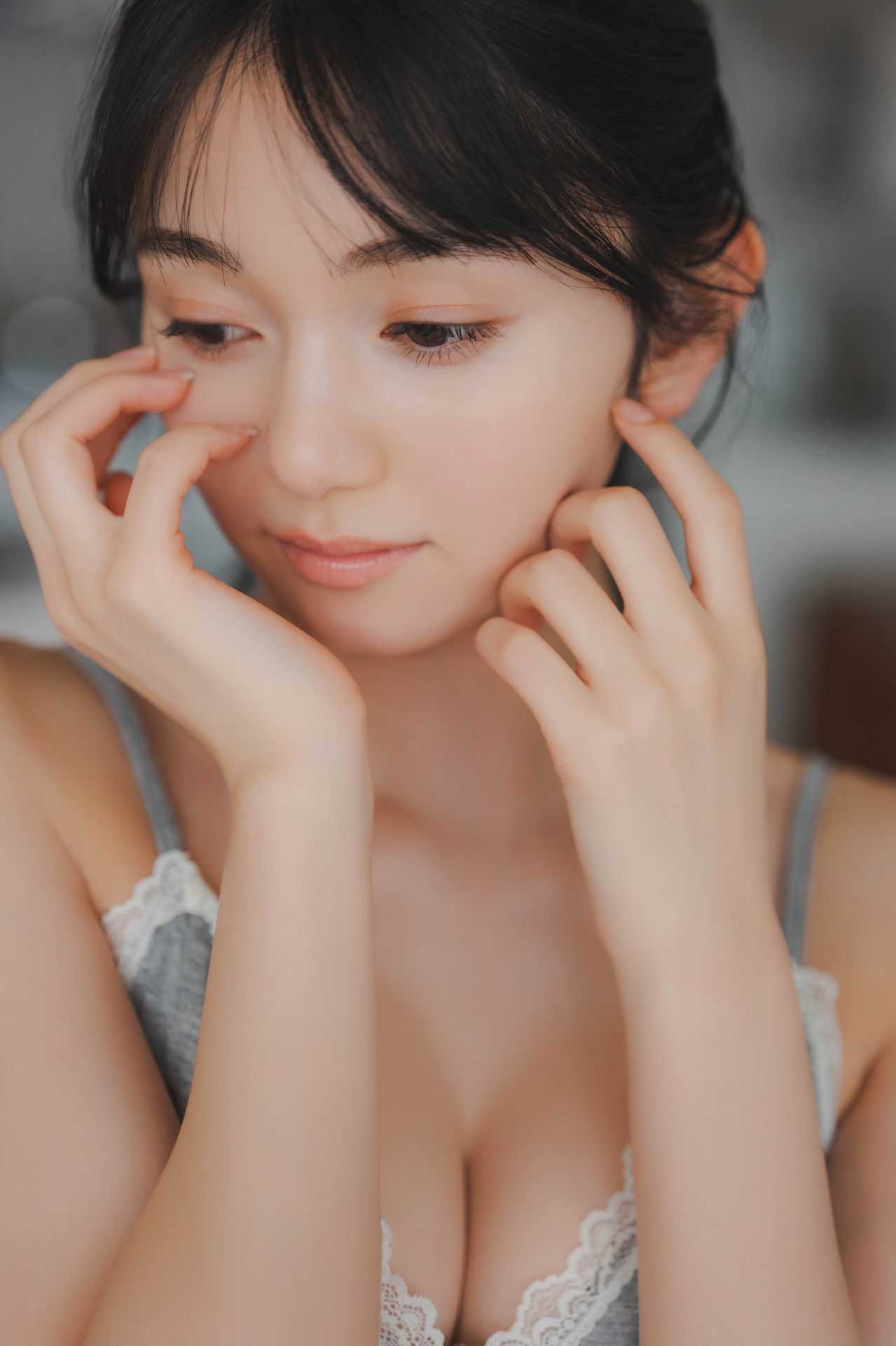 29350