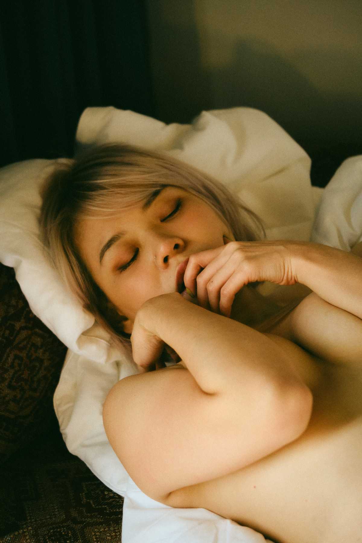 53585