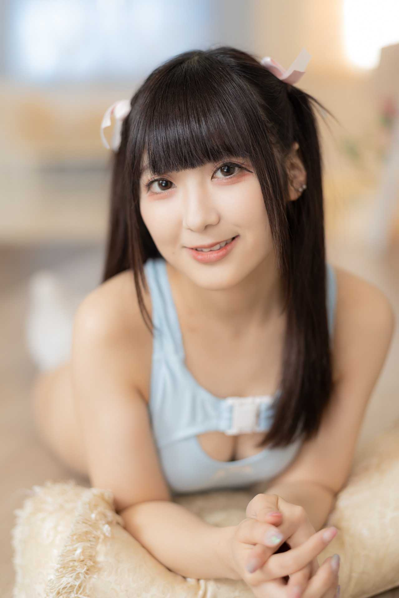 36123