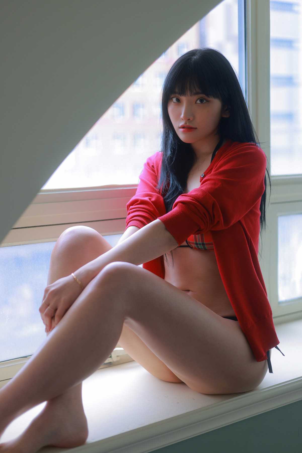 56124