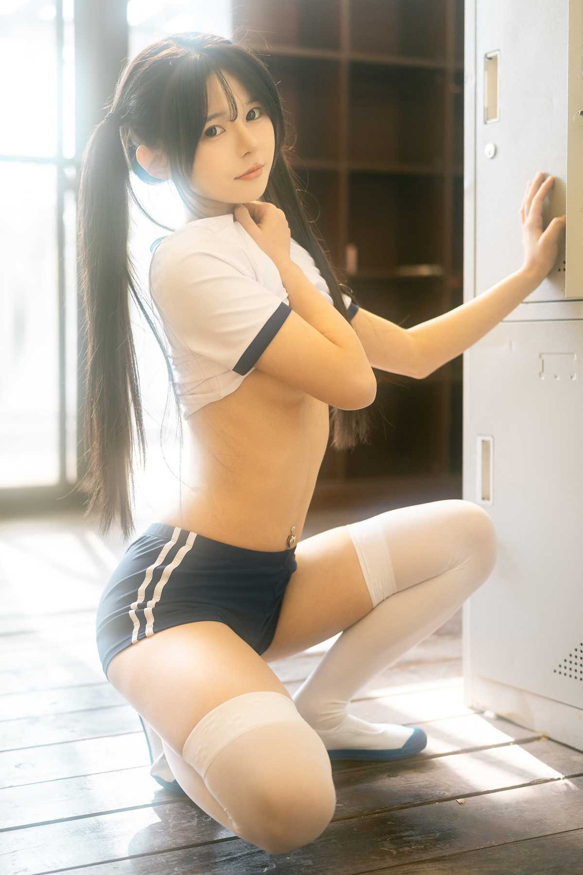 107207