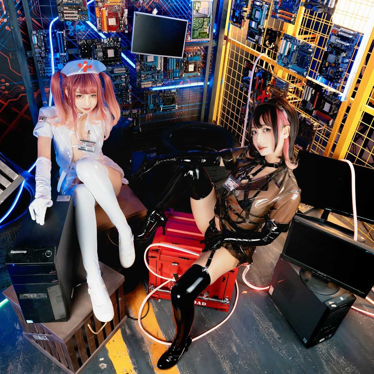93817