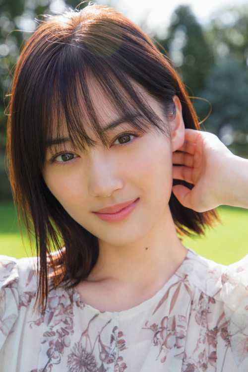 Mizuki Yamashita 山下美月, FLASHスペシャルグラビアBEST 2022年新年号