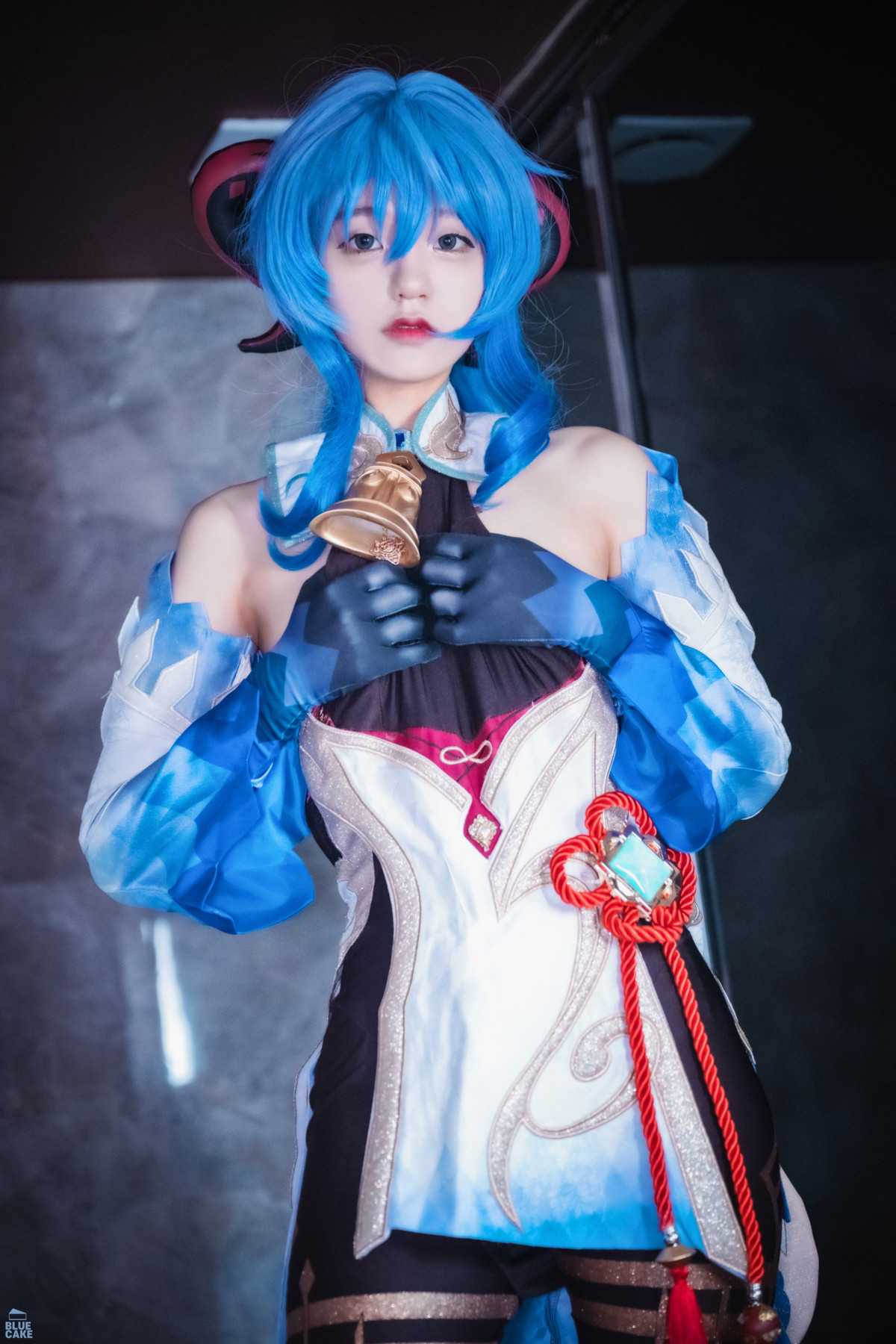 104848