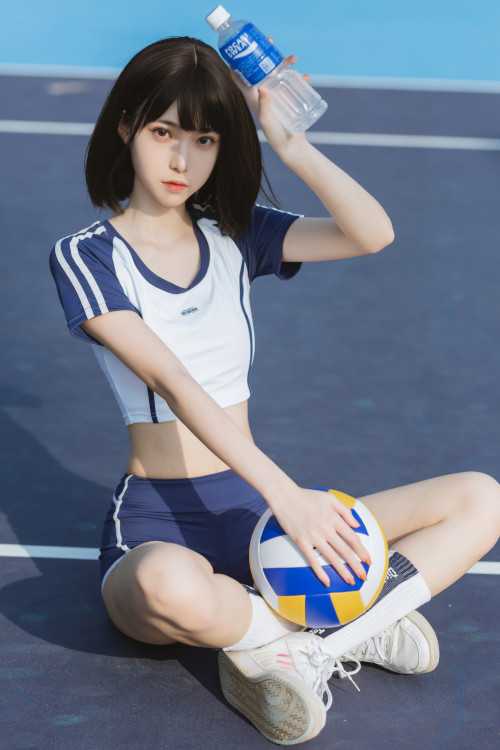 Cosplay 许岚LAN &#8211; 夏日运动服