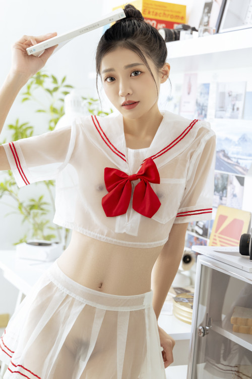 JVID 妍妍 Angel &#8211; 电竞少女-超可愛微乳美少女-第一次的性感開發 Set.01